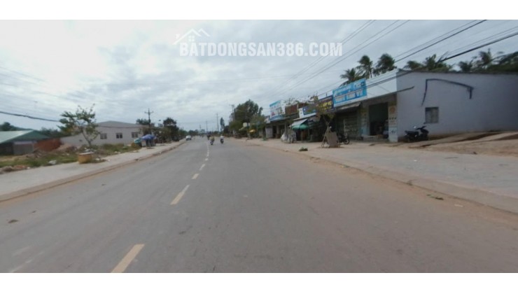 Phú Quốc: Bán đất thổ cư Nguyễn Trung Trực, 10.000m², Sổ Hồng, giá 50 tr/m2!